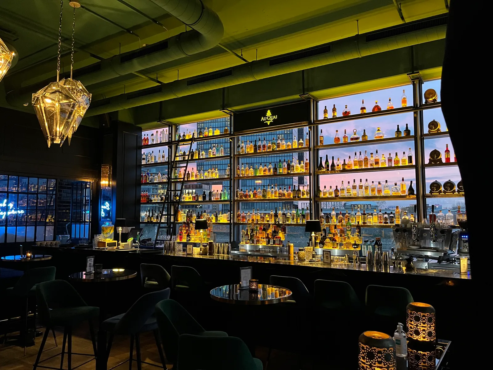 The Au Quai bar at sunset over the Medienhafen